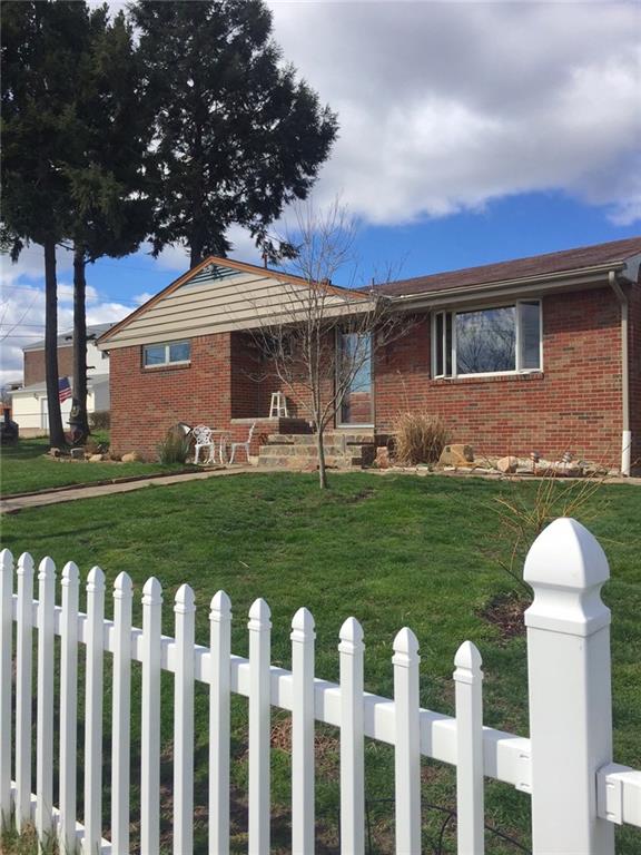 5 Bench Drive McKees Rocks, PA 15136 - Photo 2 of 16