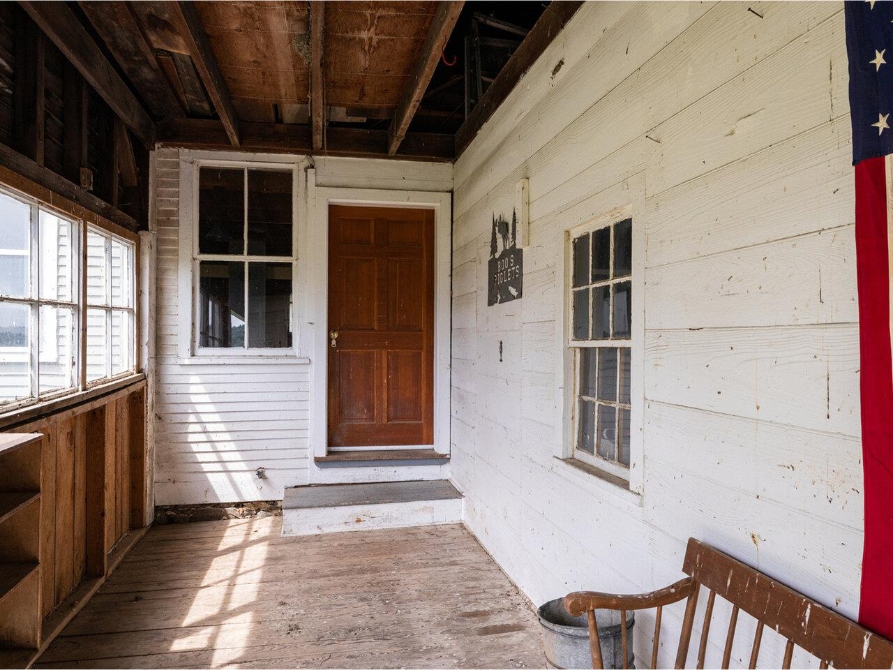 395 Austin House Road Colchester, VT 05446 - Photo 6 of 40 Gallery Image 6