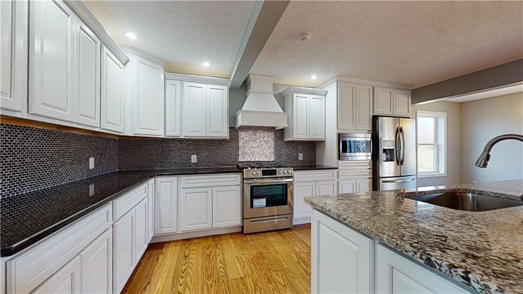 415 Marwood Road Cabot, PA 16023 - Photo 8 of 25 Gallery Image 8