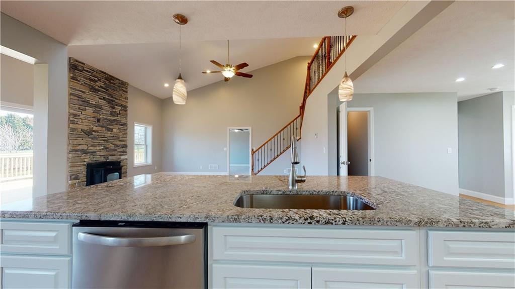 415 Marwood Road Cabot, PA 16023 - Photo 9 of 25 Gallery Image 9