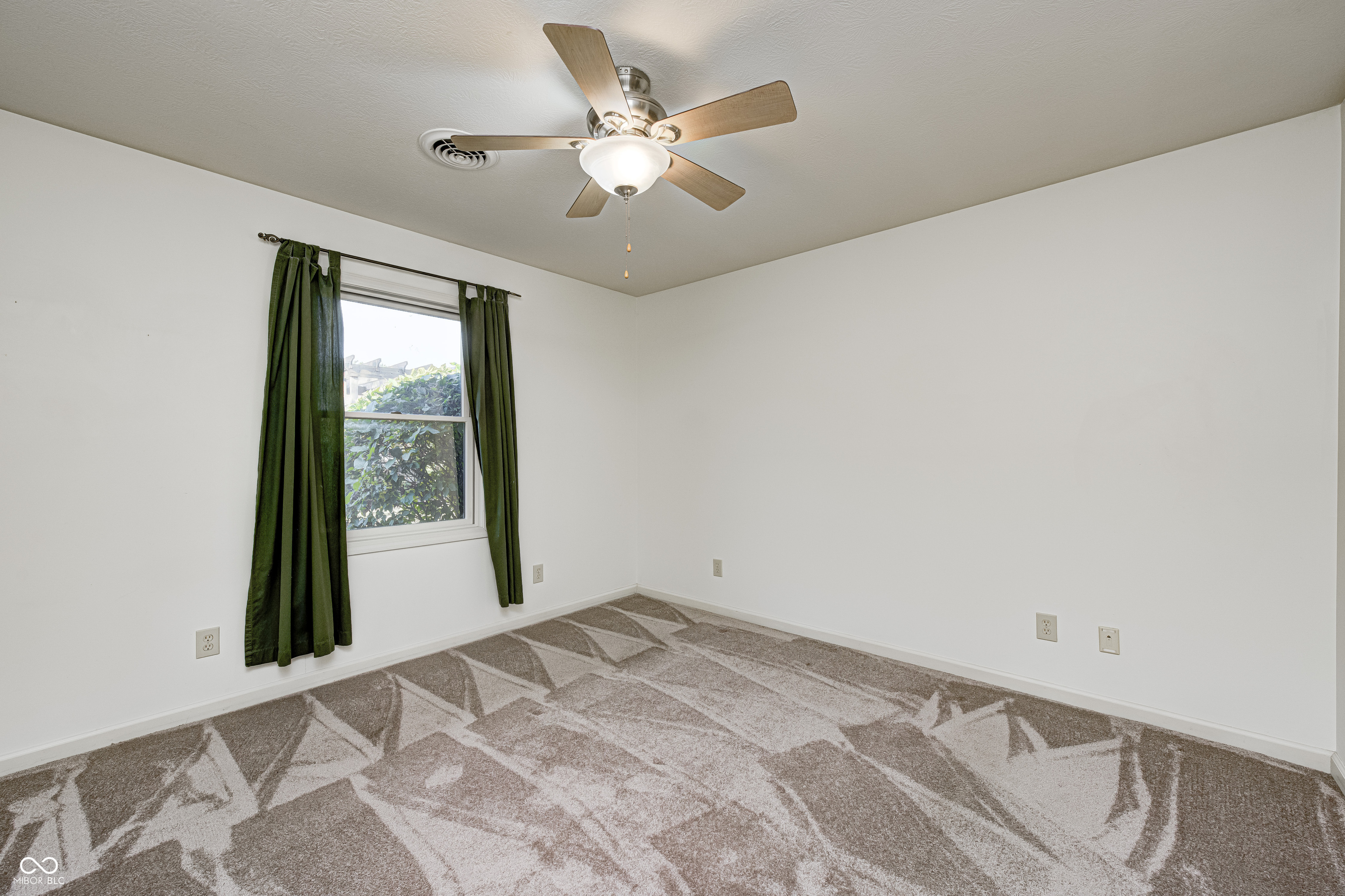 1711 Lafayette Avenue, Unit 8 Lebanon, IN 46052 - Photo 11 of 27