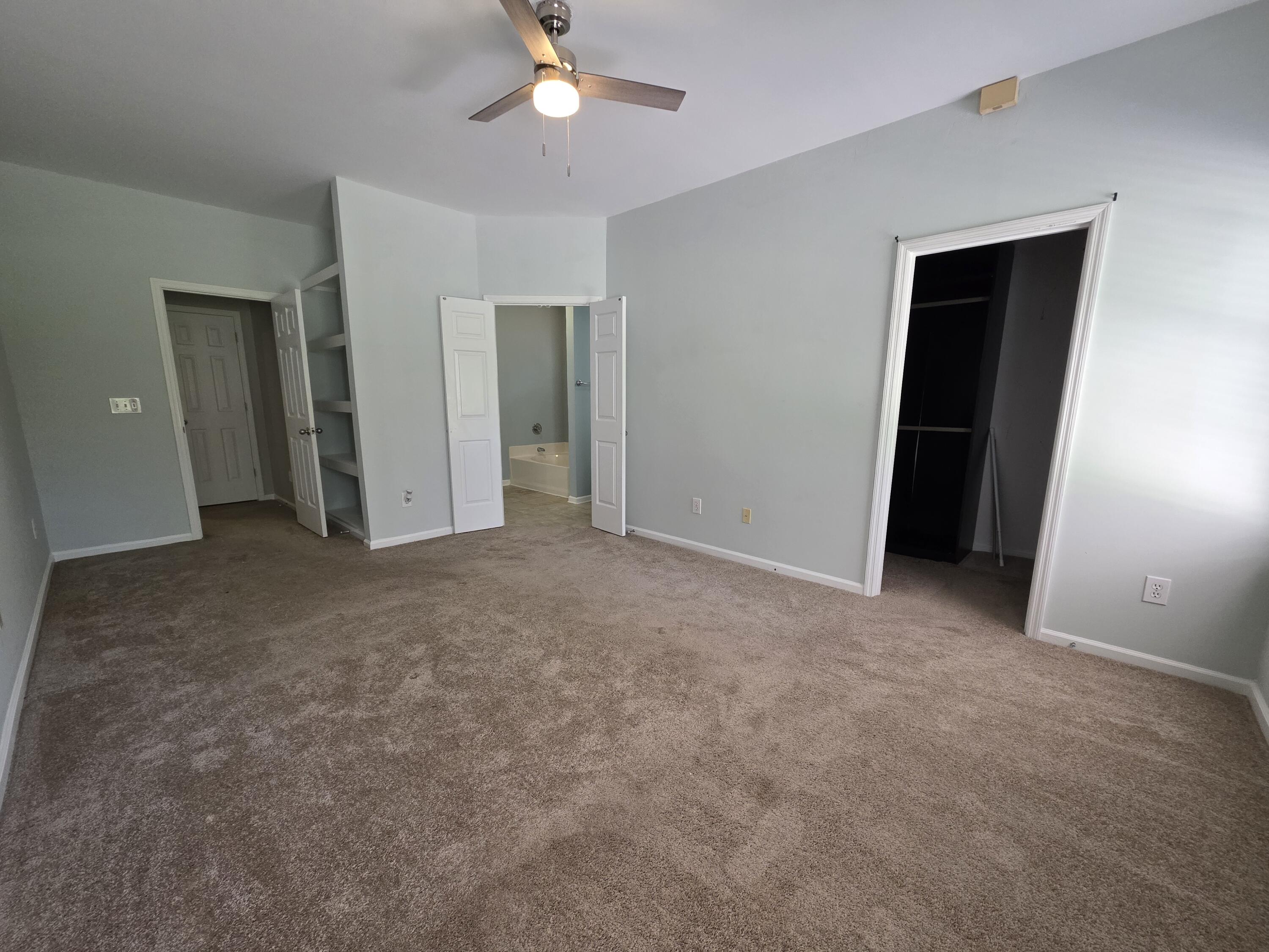 470 Cane Court Mount Pleasant, SC 29464 - Photo 11 of 21 20260603_122626