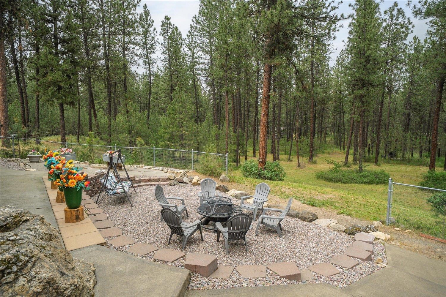 9114 South Thomas Mallen Road Cheney, WA 99004 - Photo 4 of 50