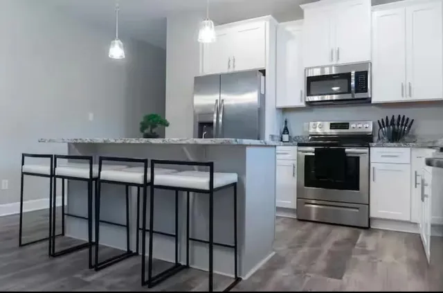 $2,100 | 929 Beaver Creek Way, Tallahassee, FL 32301