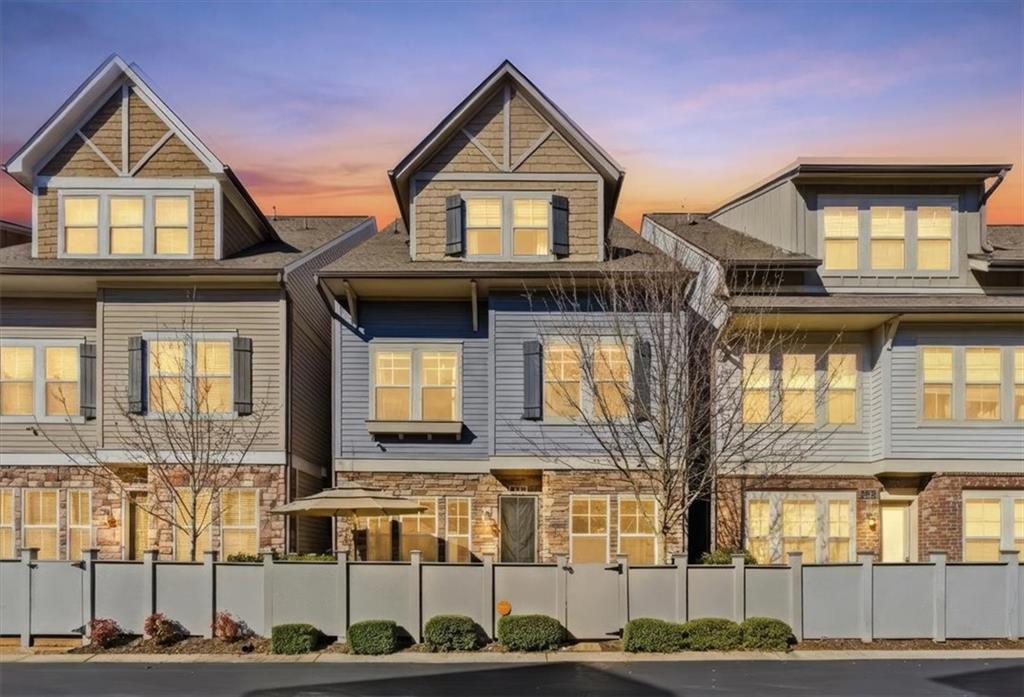 446 Cranleigh Ridge Smyrna, GA 30080 - Photo 1 of 44