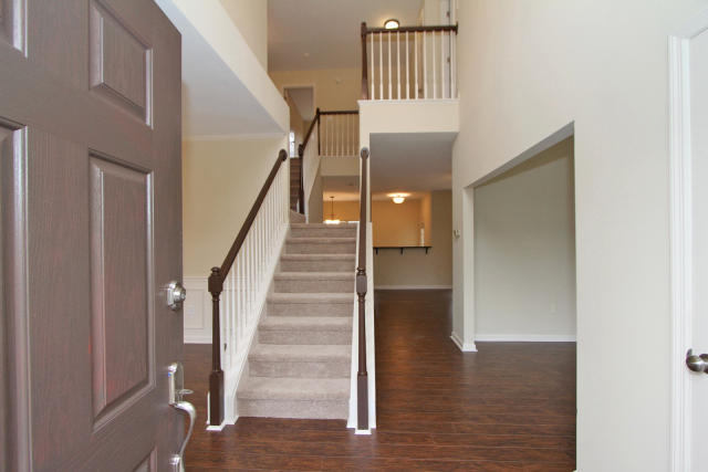 2531 Woodstream Road Mount Pleasant, SC 29466 - Photo 34 of 34 Welcoming foyer