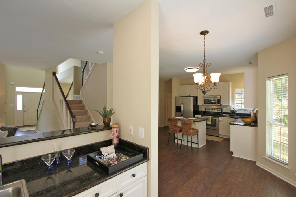 2531 Woodstream Road Mount Pleasant, SC 29466 - Photo 6 of 34 Breakfast Area