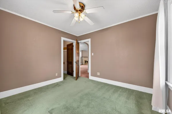 $170,000 | 1061 Brown Avenue, Galesburg, IL 61401