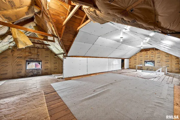 $170,000 | 1061 Brown Avenue, Galesburg, IL 61401