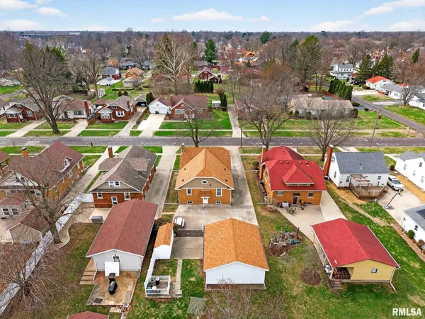 $170,000 | 1061 Brown Avenue, Galesburg, IL 61401