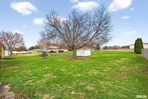 $170,000 | 1061 Brown Avenue, Galesburg, IL 61401