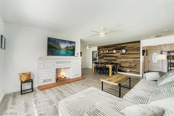 $2,250 | 1711 South 6th Street, Las Vegas, NV 89104