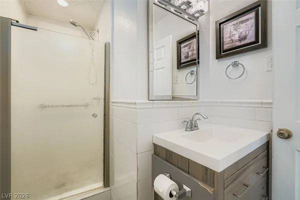 $2,250 | 1711 South 6th Street, Las Vegas, NV 89104