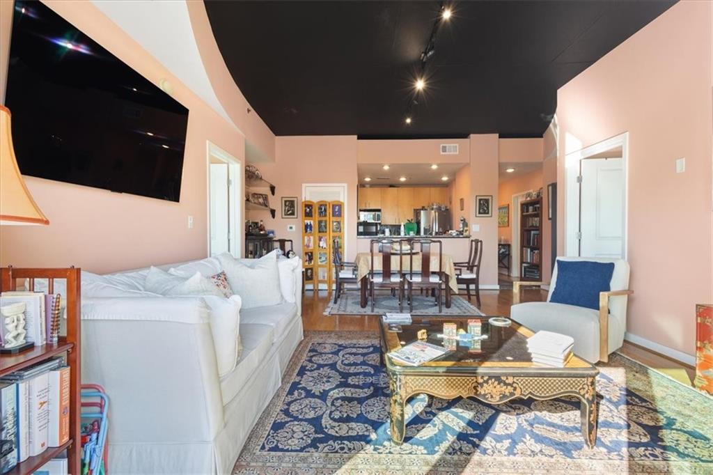 250 Pharr Road Northeast, Unit 213 Atlanta, GA 30305 - Photo 16 of 46