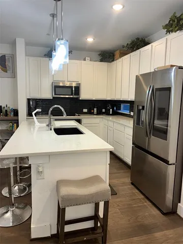 $2,390 | 8911 Cave Spgs Mews, Rowlett, TX 75089