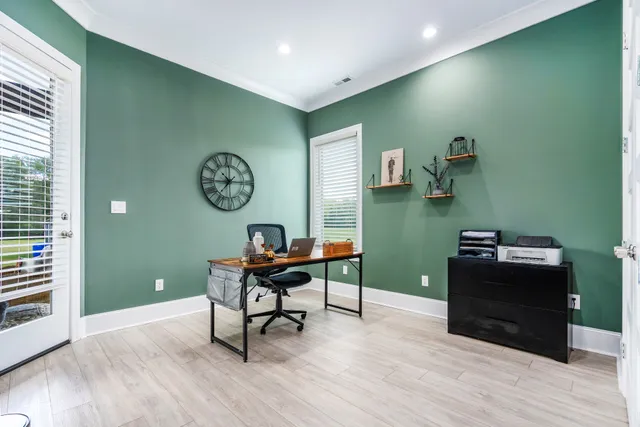 $649,900 | 380 Big Oak Road, Minor Hill, TN 38473