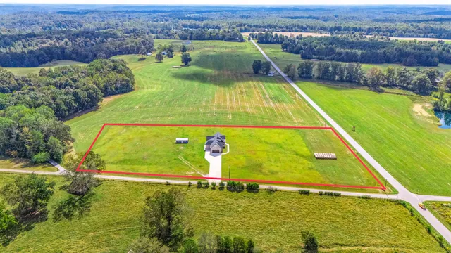 $649,900 | 380 Big Oak Road, Minor Hill, TN 38473