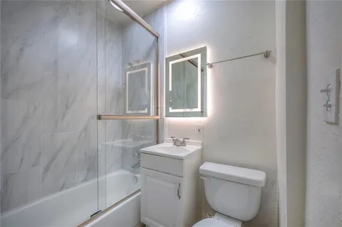 $1,740,000 | 4017-4023 Harrison Street, Kansas City, MO 64110