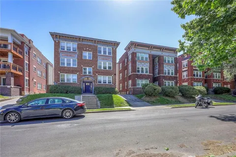 $1,740,000 | 4017-4023 Harrison Street, Kansas City, MO 64110
