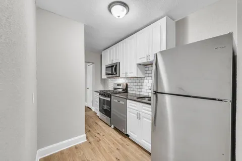 $1,740,000 | 4017-4023 Harrison Street, Kansas City, MO 64110