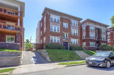 $1,740,000 | 4017-4023 Harrison Street, Kansas City, MO 64110