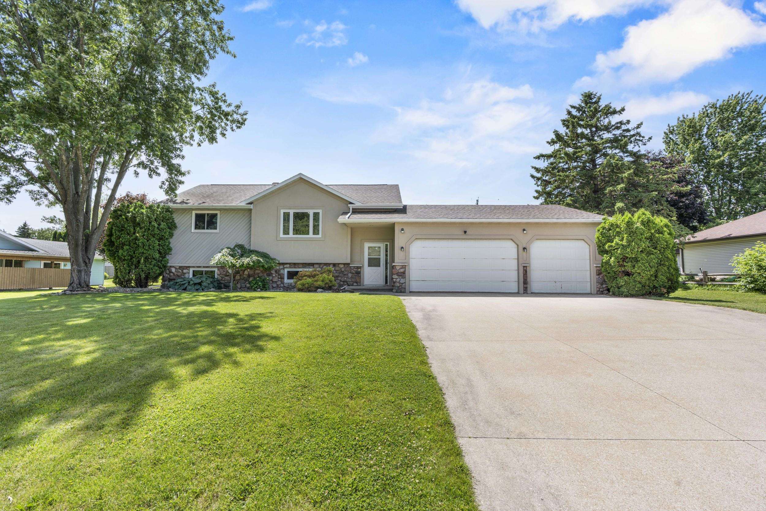 N469 Mayflower Road Appleton, WI 54914 - Photo 56 of 67