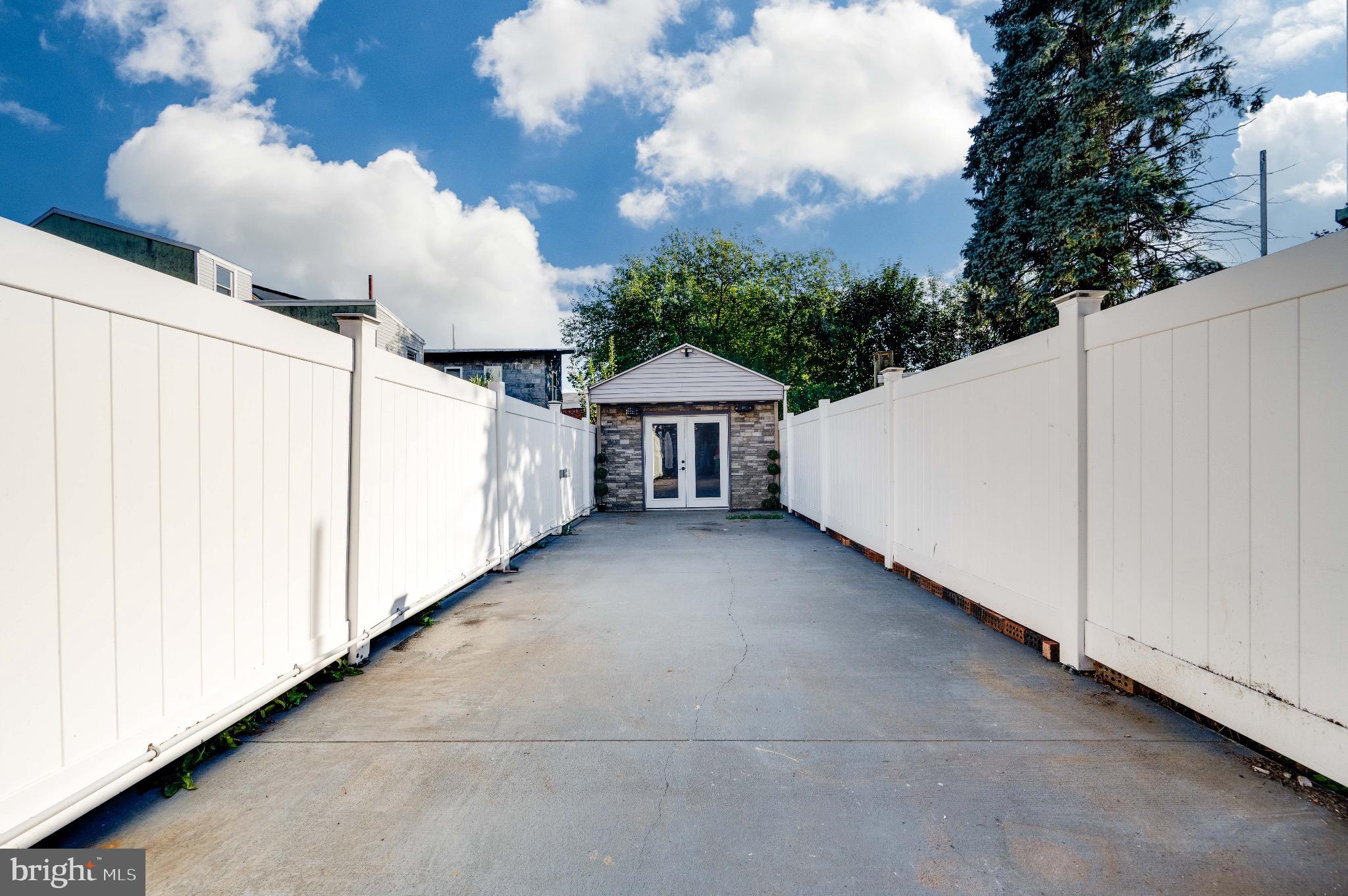 816 Franklin Street Reading, PA 19602 - Photo 15 of 20 a view of a terrace