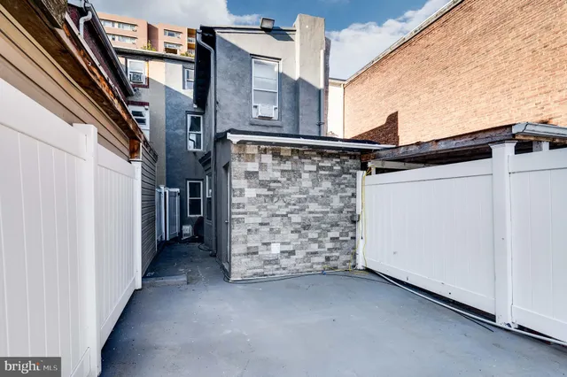 a view of a street with an empty space