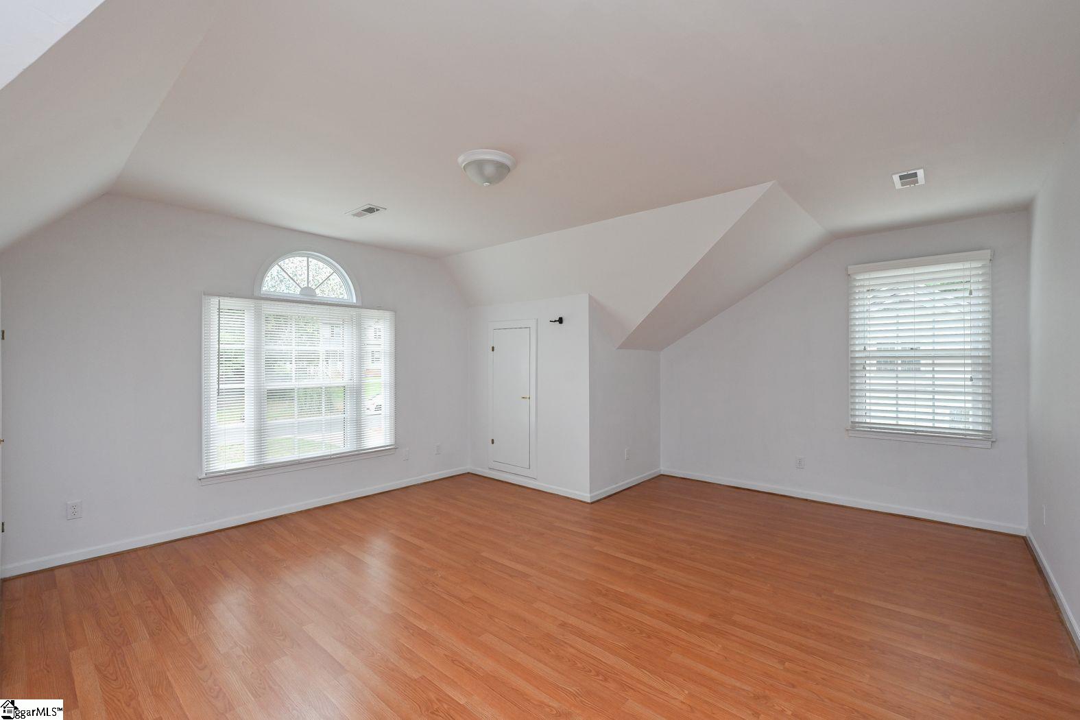 904 East Silverleaf Street Greer, SC 29650 - Photo 26 of 34 Gallery Image 26