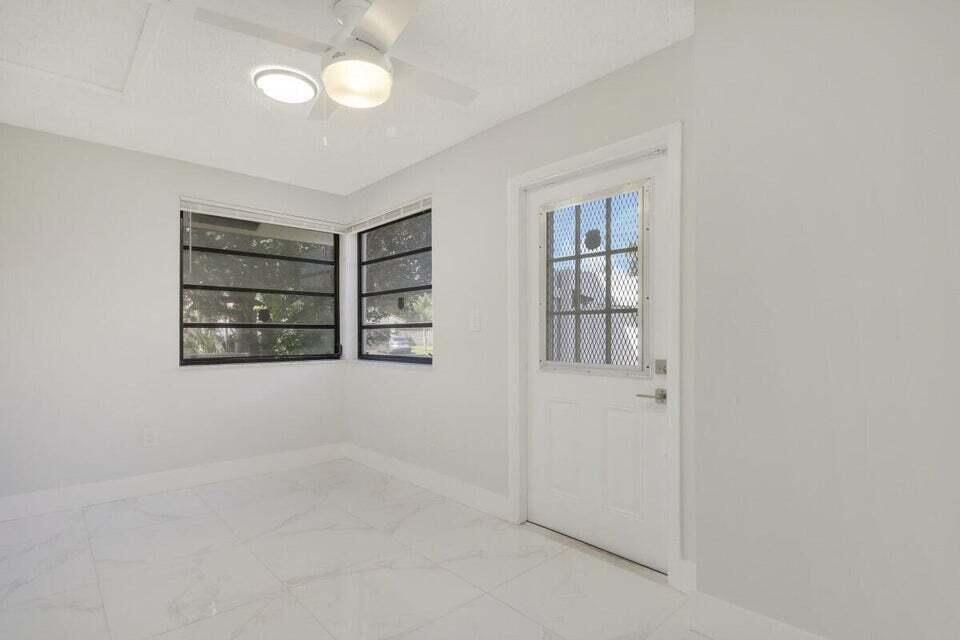 21210 Escondido Way Boca Raton, FL 33433 - Photo 24 of 38 20231102181742163786000000-o