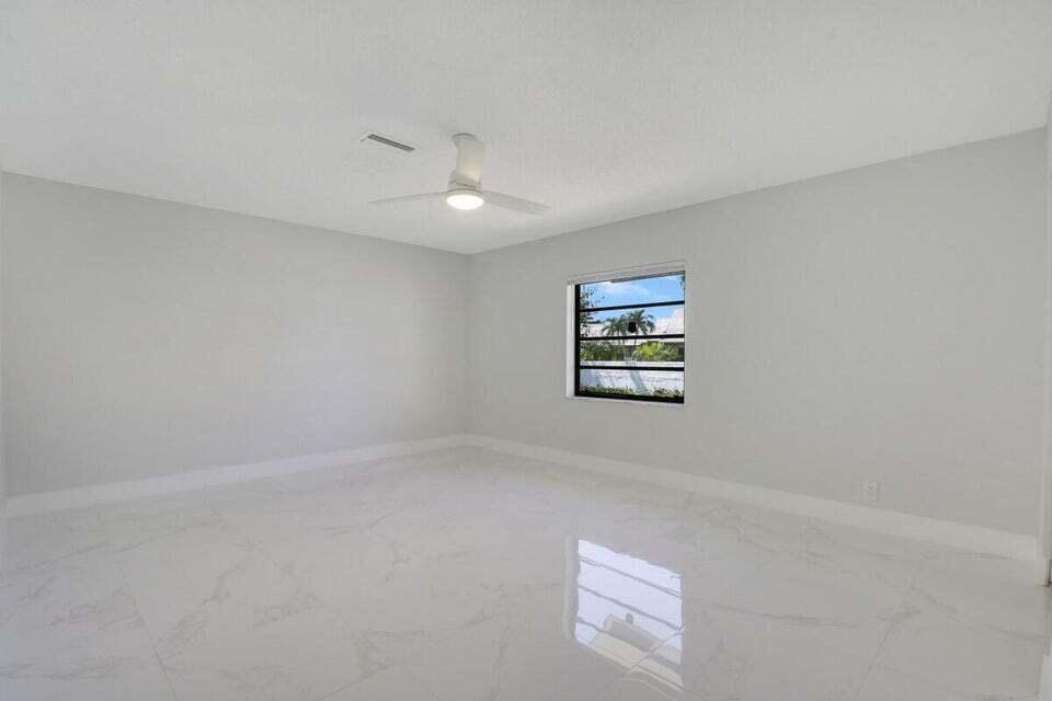 21210 Escondido Way Boca Raton, FL 33433 - Photo 28 of 38 20231102181748135640000000-o