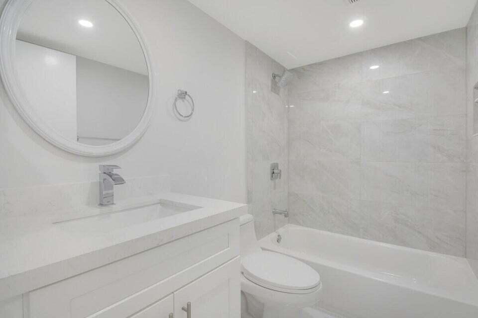 21210 Escondido Way Boca Raton, FL 33433 - Photo 32 of 38 20231102181753381438000000-o
