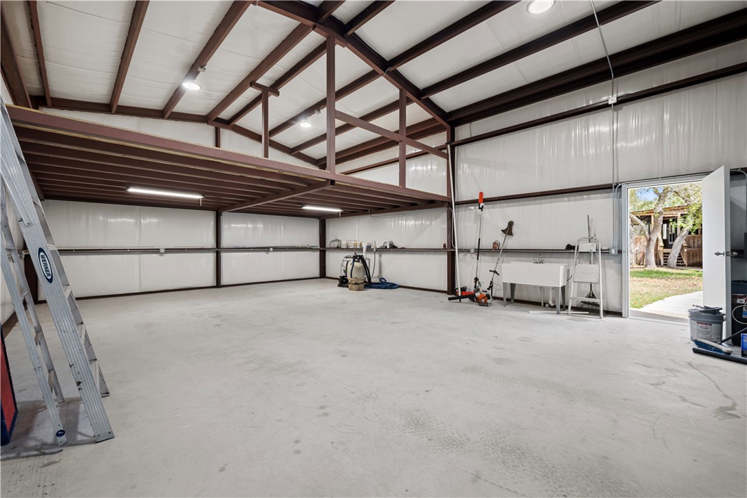 1511 Monkey Road Rockport, TX 78382 - Photo 7 of 40 a view of a garage