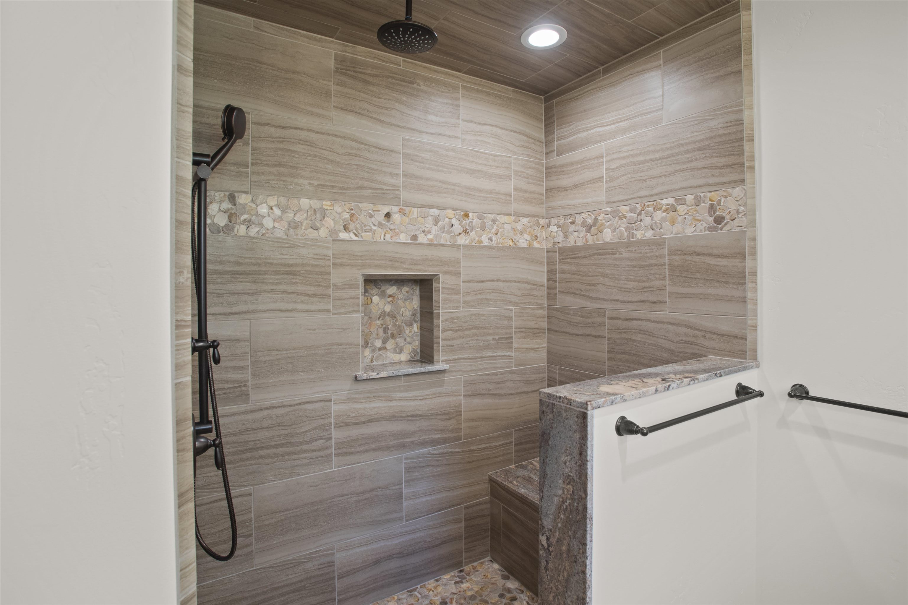 130 Hardy Road Bishop, CA 93514 - Photo 12 of 23 Gallery Image 12
