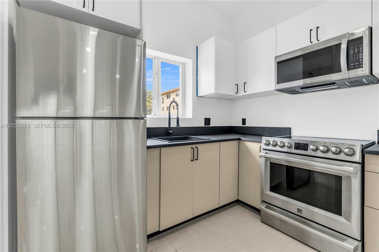 1011 Southwest Sw 7th Street, Unit 2 Miami, FL 33130 - Photo 11 of 46