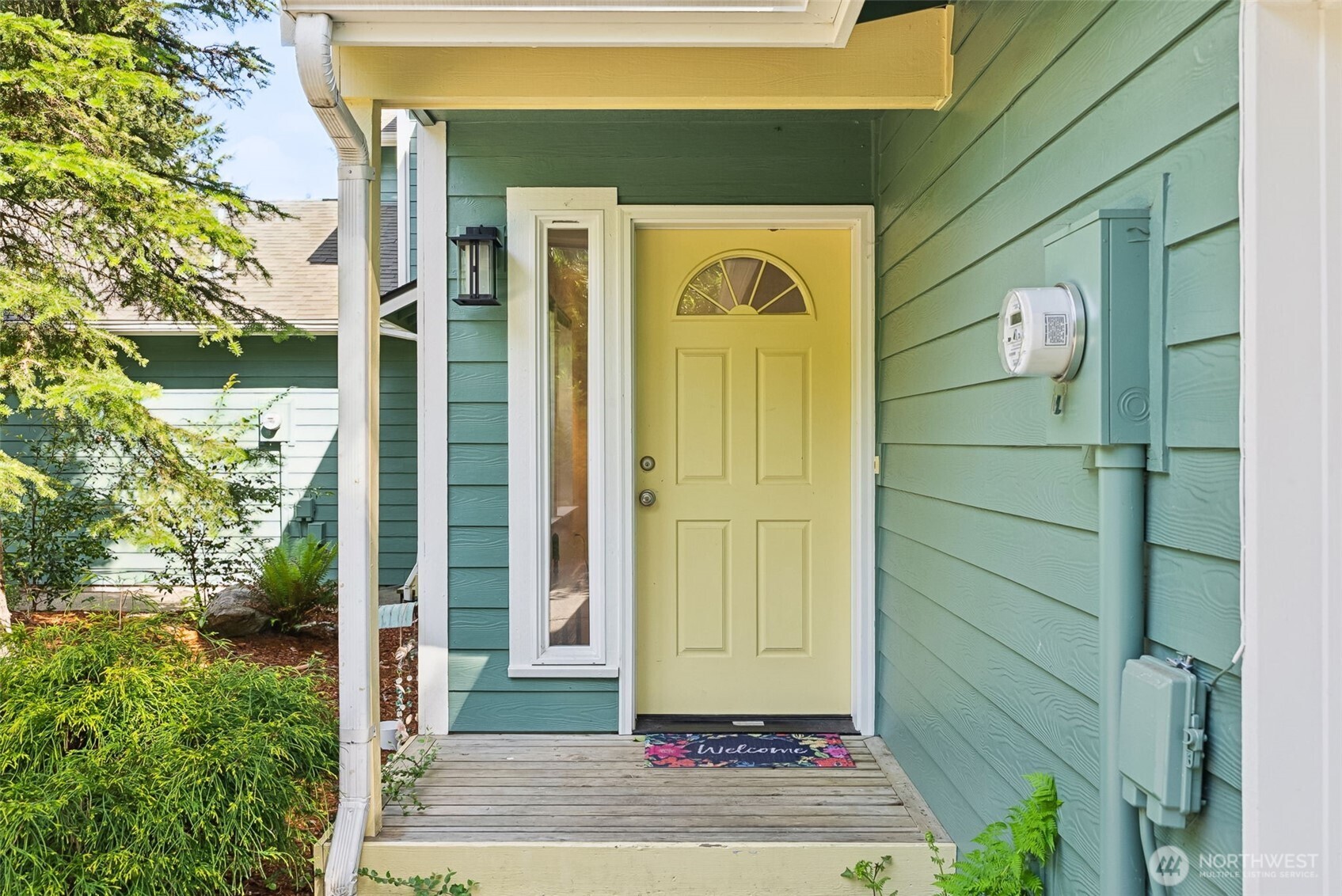 4648 Phillips Road Southeast Port Orchard, WA 98366 - Photo 4 of 40 Gallery Image 4