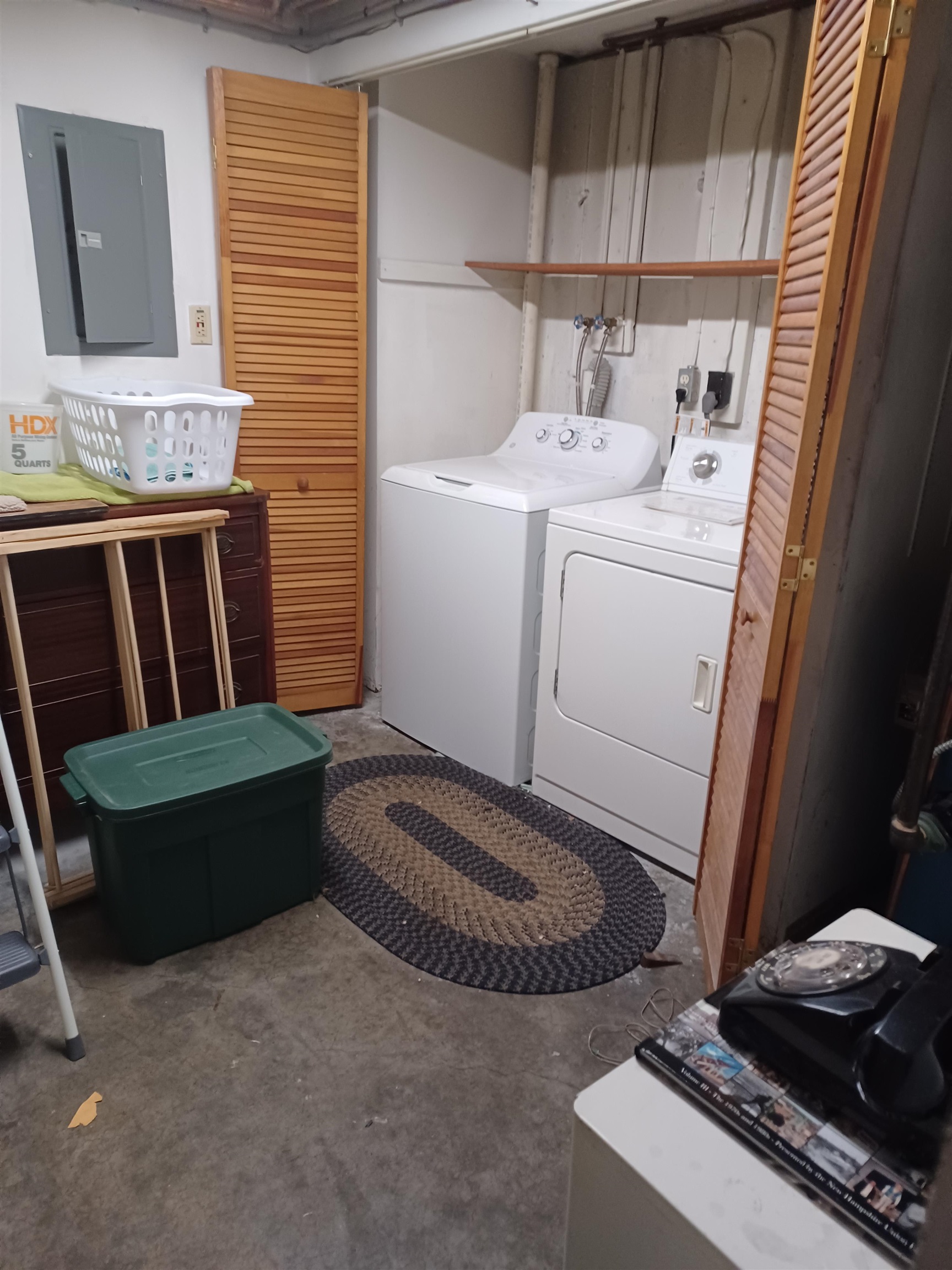 166 Morse Road Manchester, NH 03104 - Photo 6 of 11 Gallery Image 6