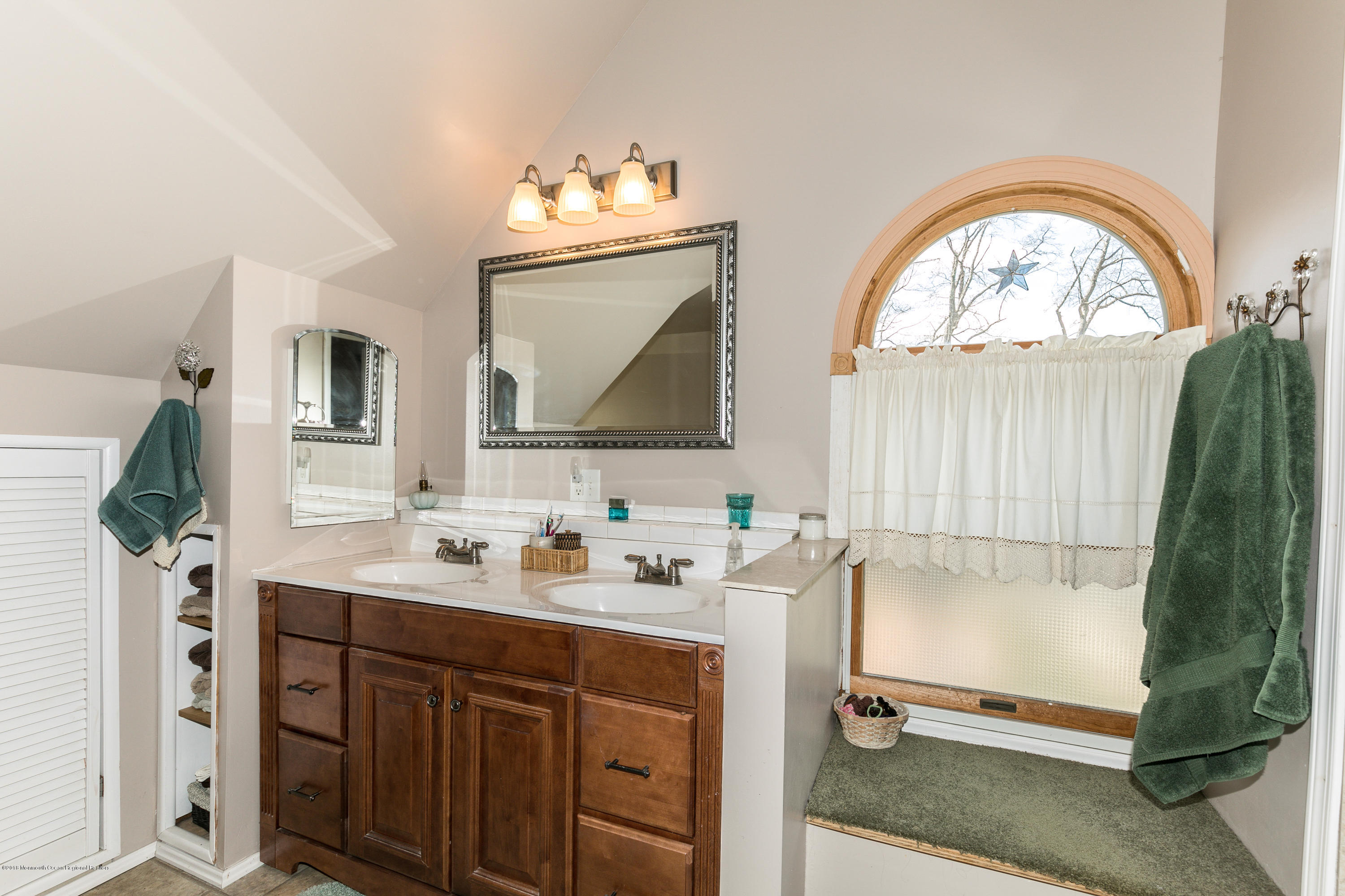 511 Carroll Fox Road Brick, NJ 08724 - Photo 32 of 52 Full Bath Floor Two
