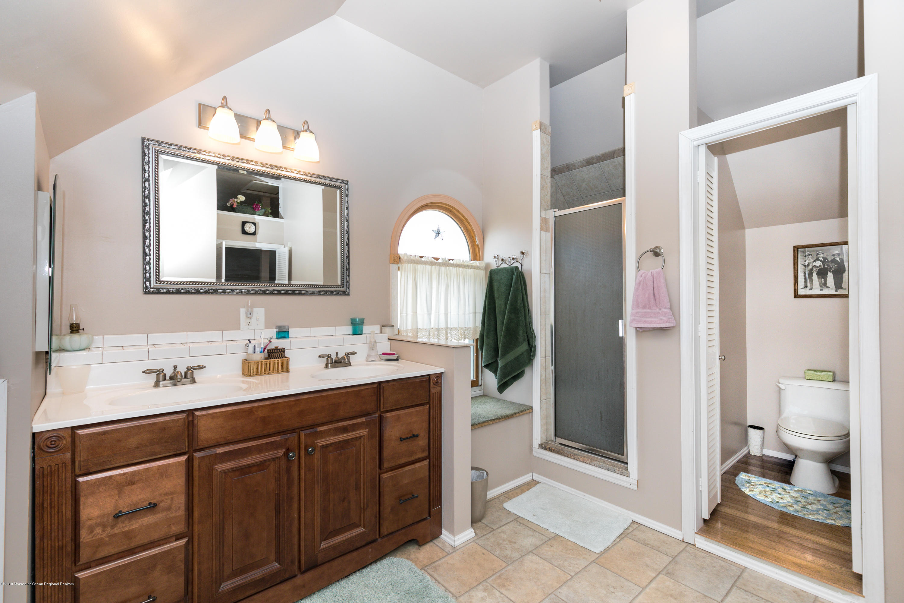 511 Carroll Fox Road Brick, NJ 08724 - Photo 33 of 52 Full Bath Floor Two