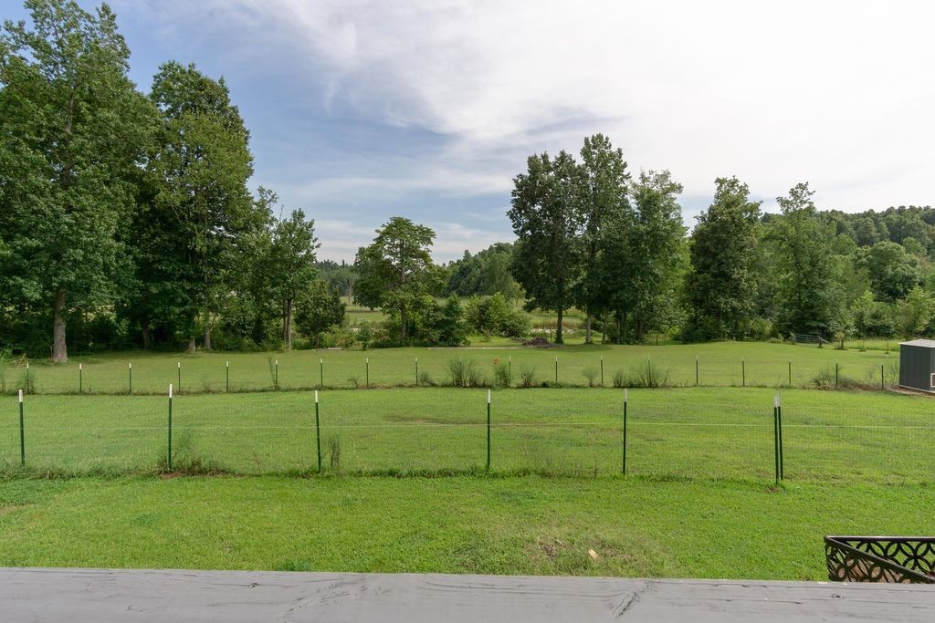 1035 Brushy Road Centerville, TN 37033 - Photo 18 of 23 Gallery Image 18