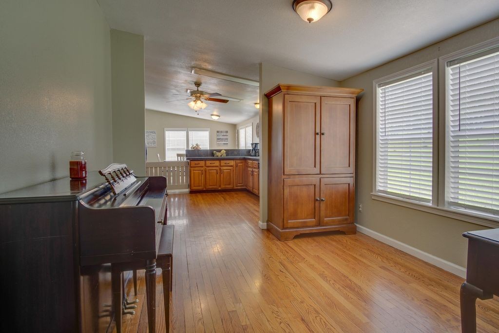 1035 Brushy Road Centerville, TN 37033 - Photo 9 of 23 Gallery Image 9