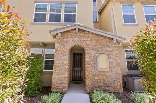 $460,000 | 2954 Toulouse Walk, Sacramento, CA 95834