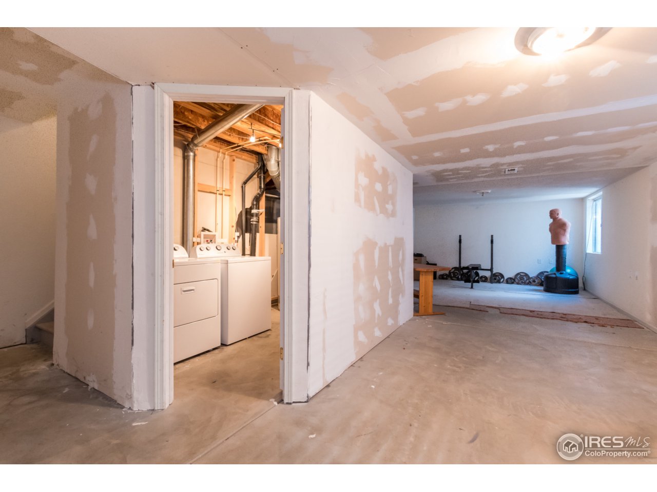 1229 Trail Ridge Road Longmont, CO 80504 - Photo 17 of 25