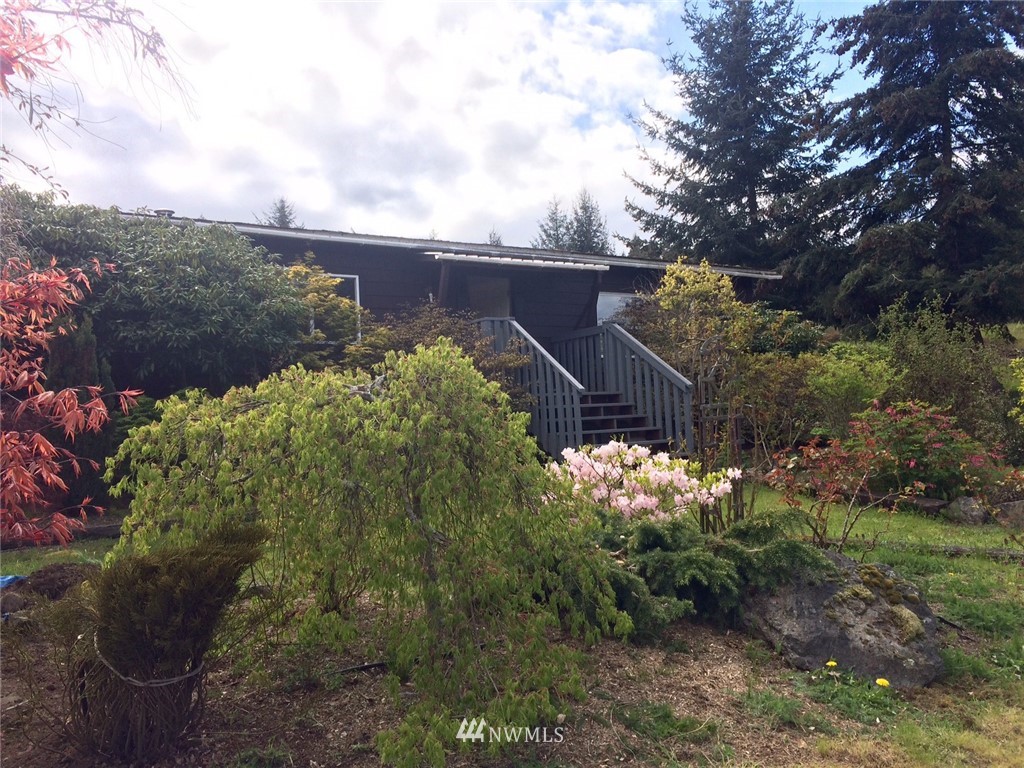 6429 Roche Harbor Road San Juan Island, WA 98250 - Photo 13 of 25 Gallery Image 13