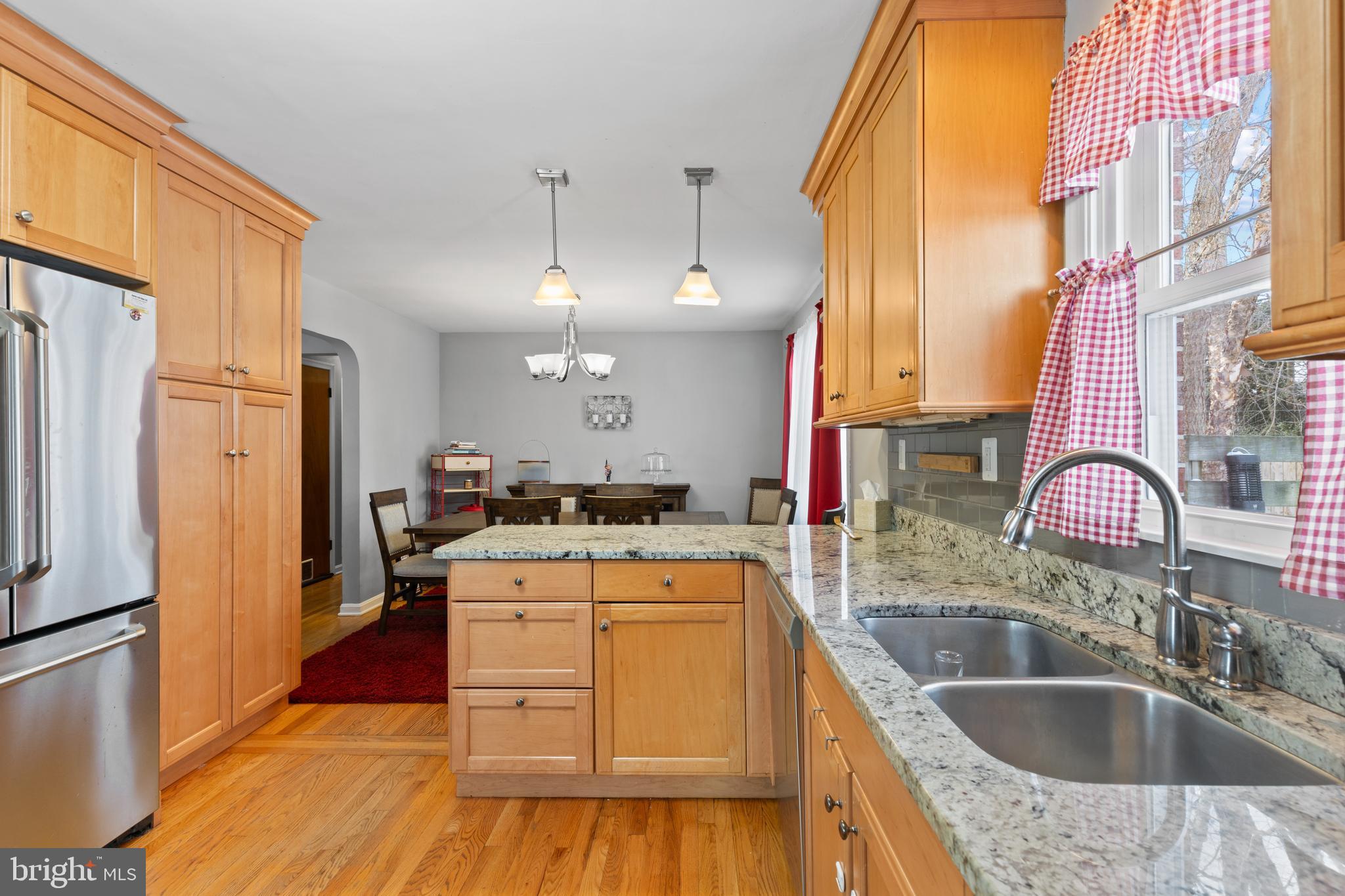 696 North Midfield Road Linthicum Heights, MD 21090 - Photo 14 of 40
