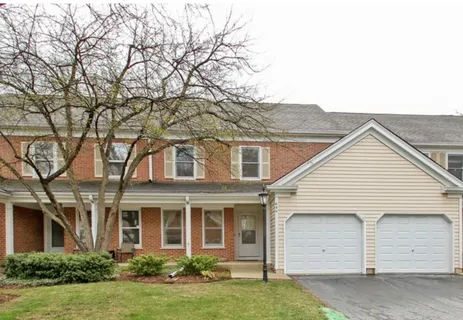 $445,000 | 684 Regent Lane, Prospect Heights, IL 60070