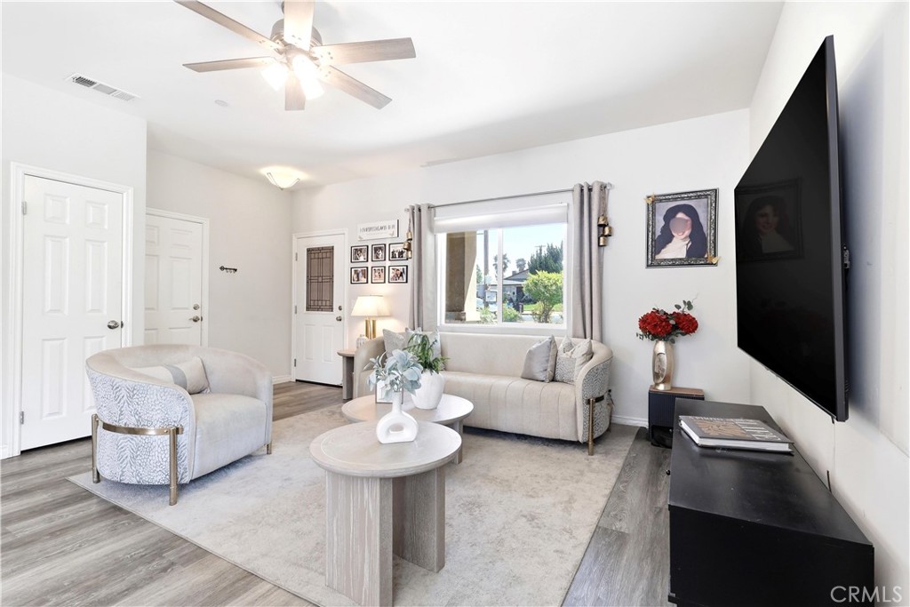 9267 Andrew Street Riverside, CA 92503 - Photo 6 of 29