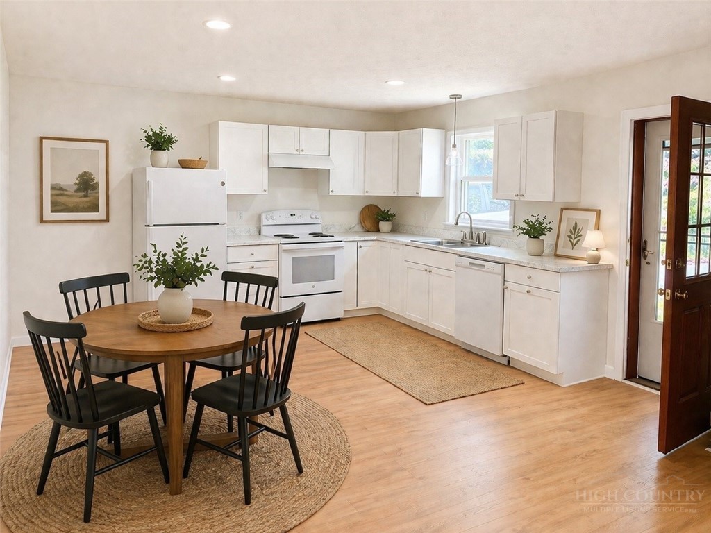 197 Russell Drive Boone, NC 28607 - Photo 10 of 38