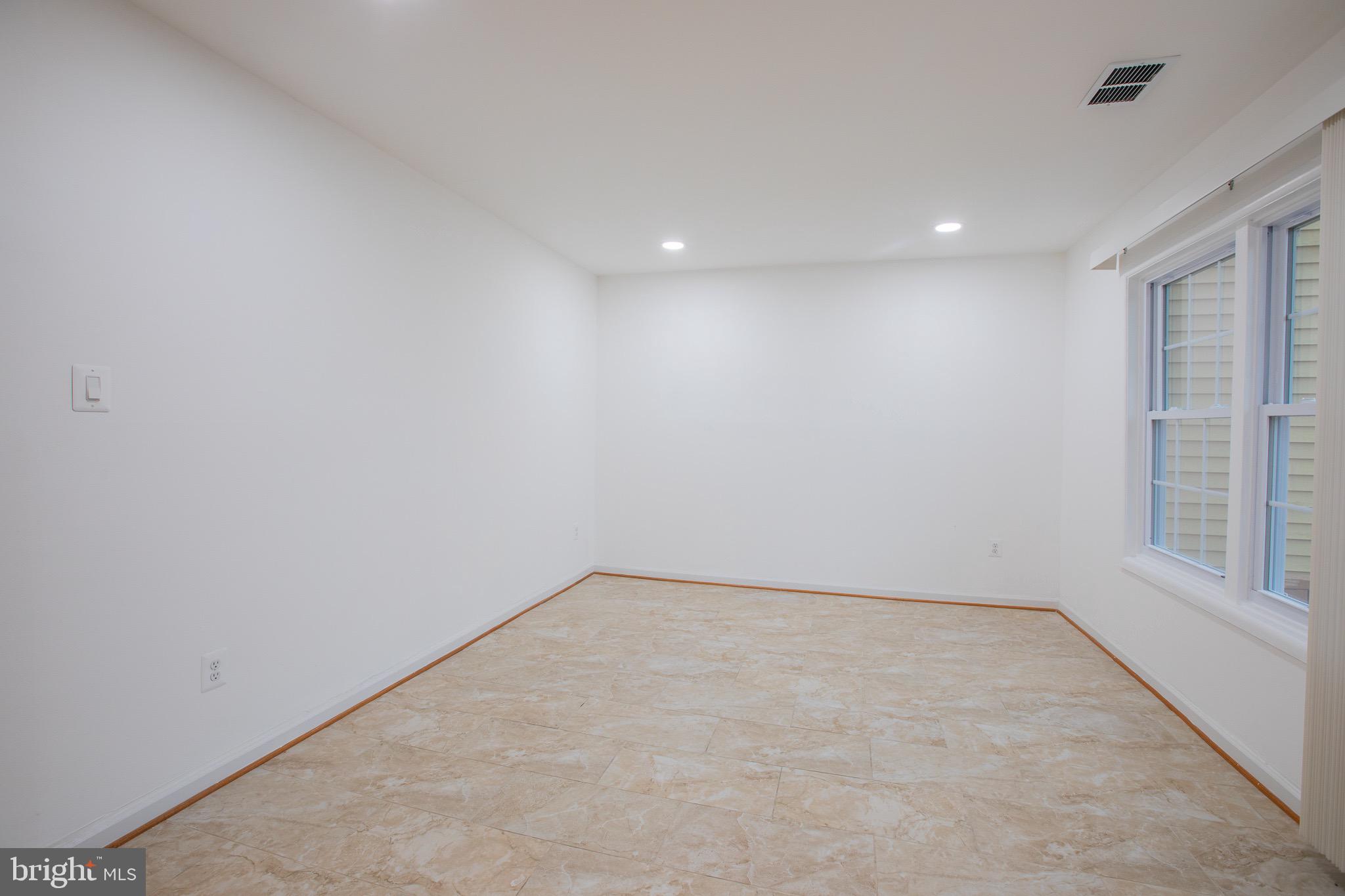 11474 Laurelwalk Drive Laurel, MD 20708 - Photo 11 of 28