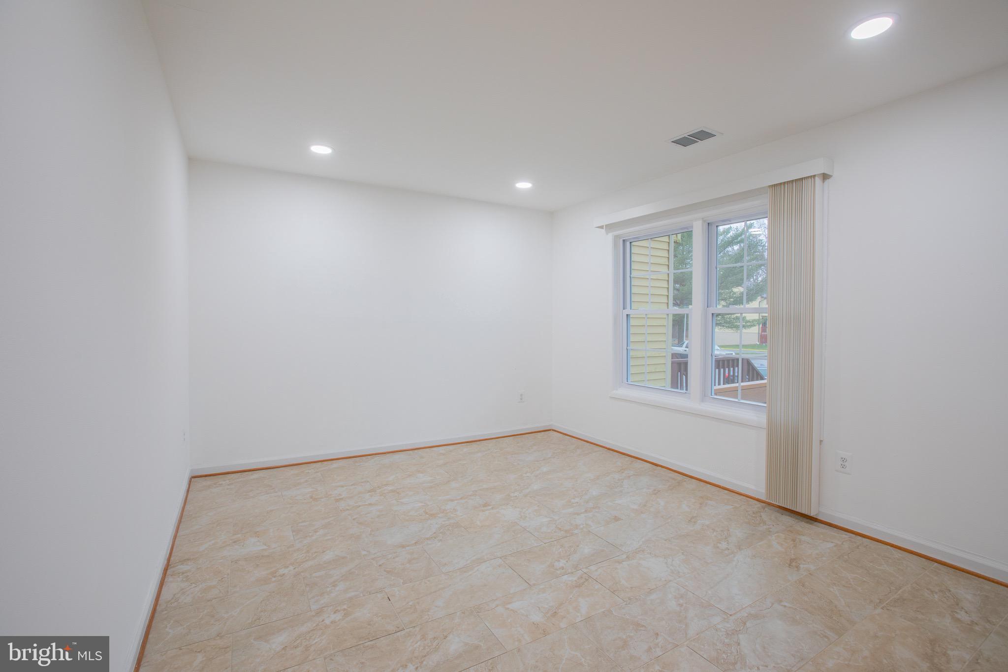 11474 Laurelwalk Drive Laurel, MD 20708 - Photo 13 of 28